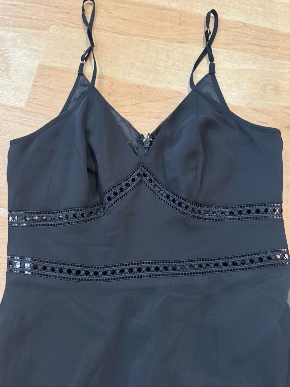 NWT Guess Y2K Black Mira Maxi Ruffle Dress with Spaghetti Straps Size Small - Picture 2 of 6